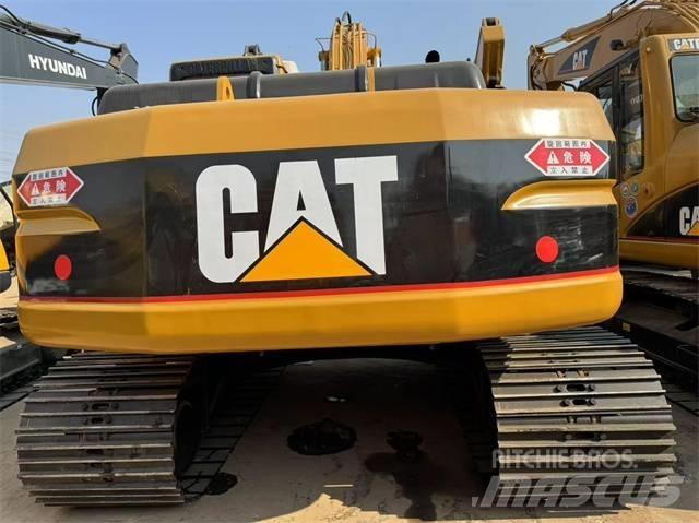CAT 320 B L Bandgrävare