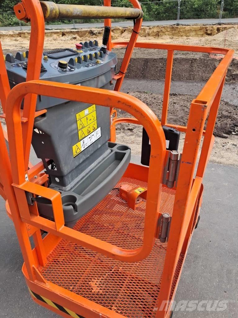 JLG E 300 AJP Bomliftar