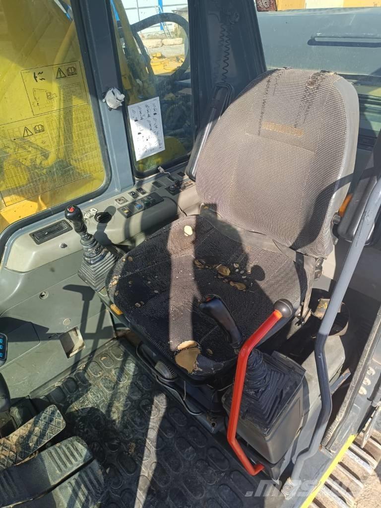 Komatsu PC 240 NLC Bandgrävare