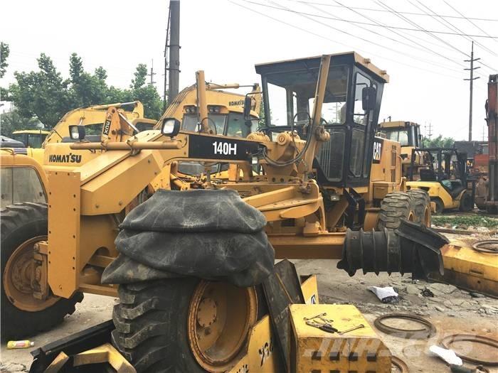 CAT 140 H Väghyvlar