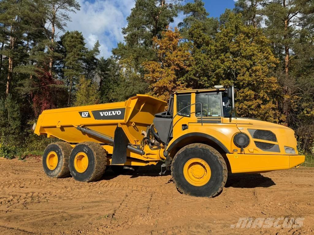 Volvo A 25 F Midjestyrd dumper