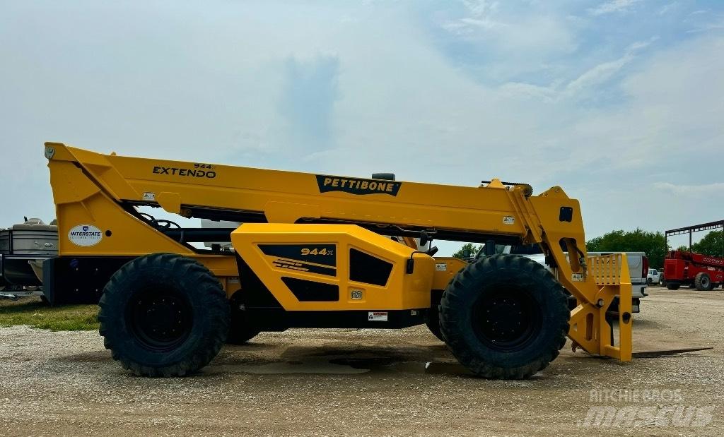Pettibone 944 Teleskoplastare