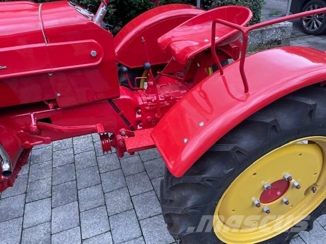 Porsche Junior 108 Traktorer