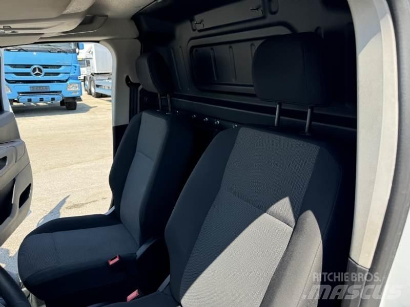 Opel COMBO Flakbilar/Pickuper