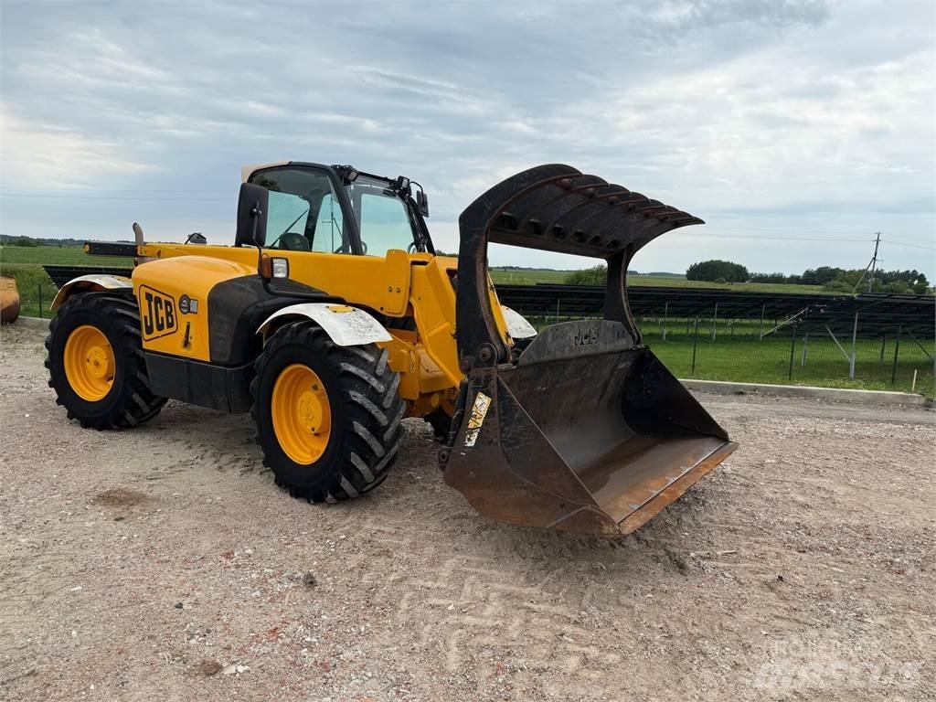 JCB  Teleskoplastare