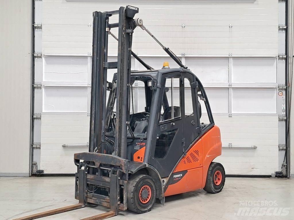 Linde H25D-02 Dieselmotviktstruckar