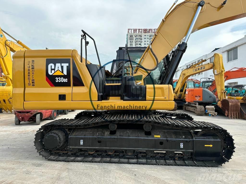 CAT 330 GC Bandgrävare