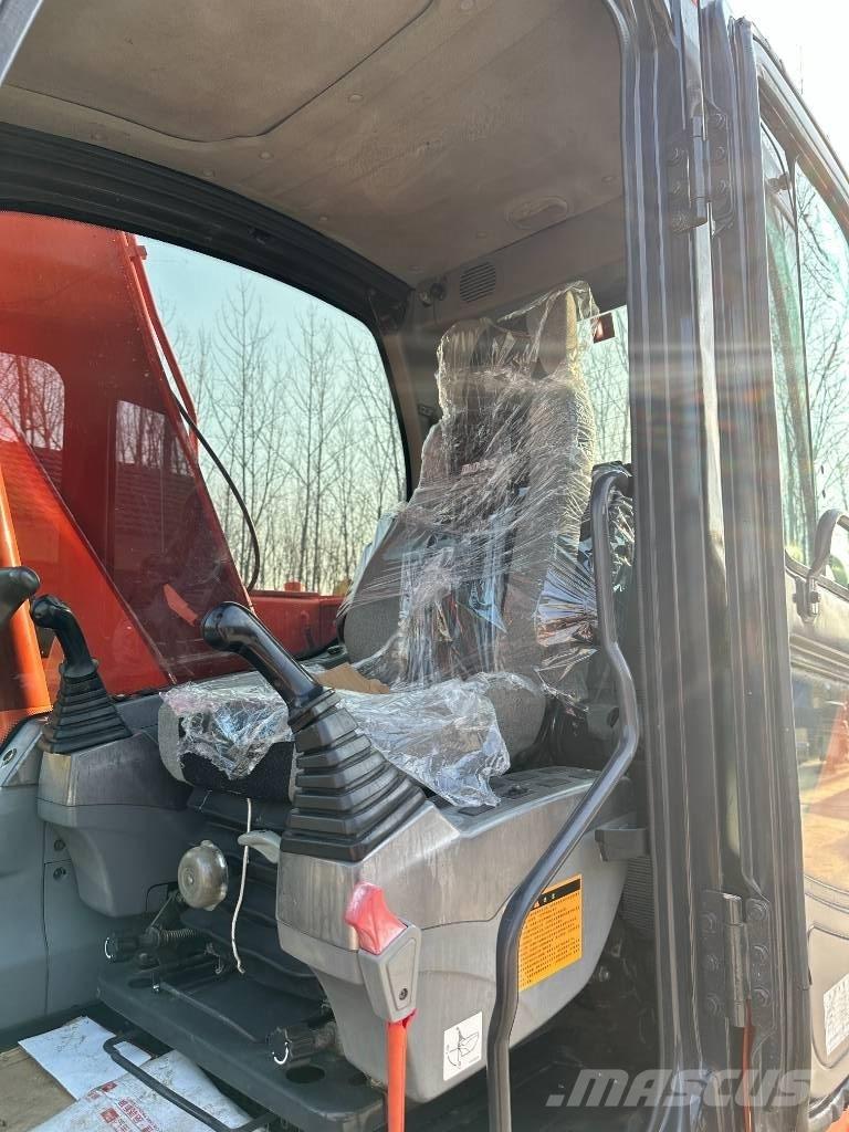 Doosan DX140 Bandgrävare