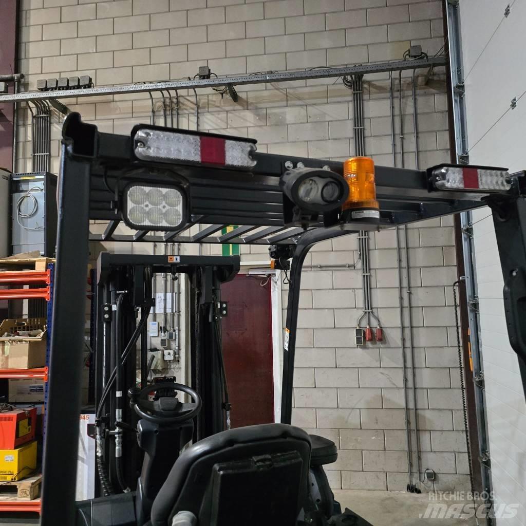 Doosan B 35 X-7 Elmotviktstruckar