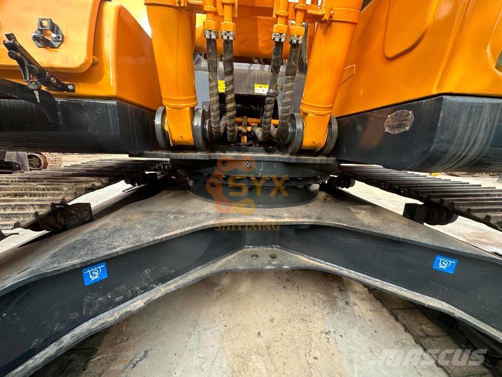 Hyundai R220 Bandgrävare