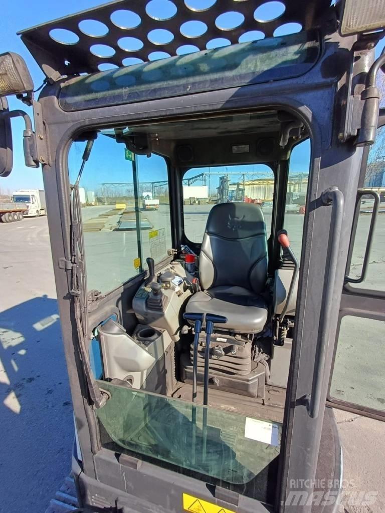 Bobcat E26 Minigrävare < 7t
