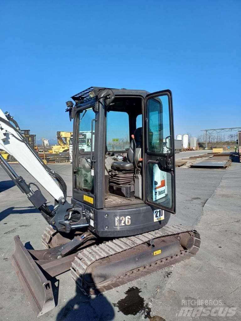 Bobcat E26 Minigrävare < 7t