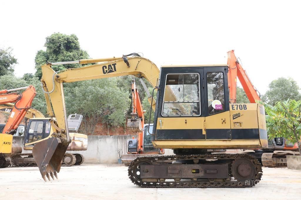 CAT E 70 B Minigrävare < 7t