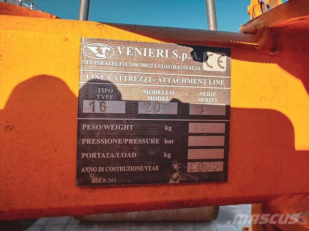 Venieri VL 10.23C Grävlastare