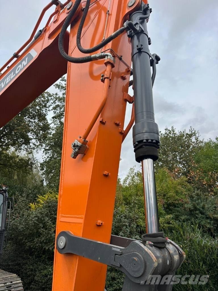 Develon DX 300 LC-7M Bandgrävare