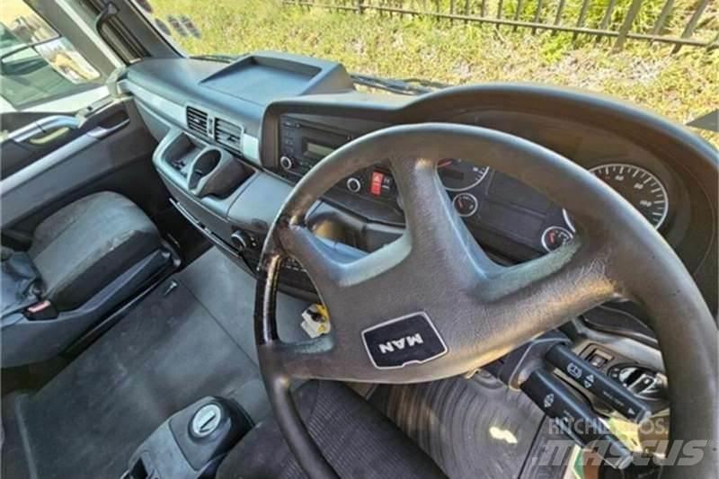 MAN 27 SERIES Övriga bilar