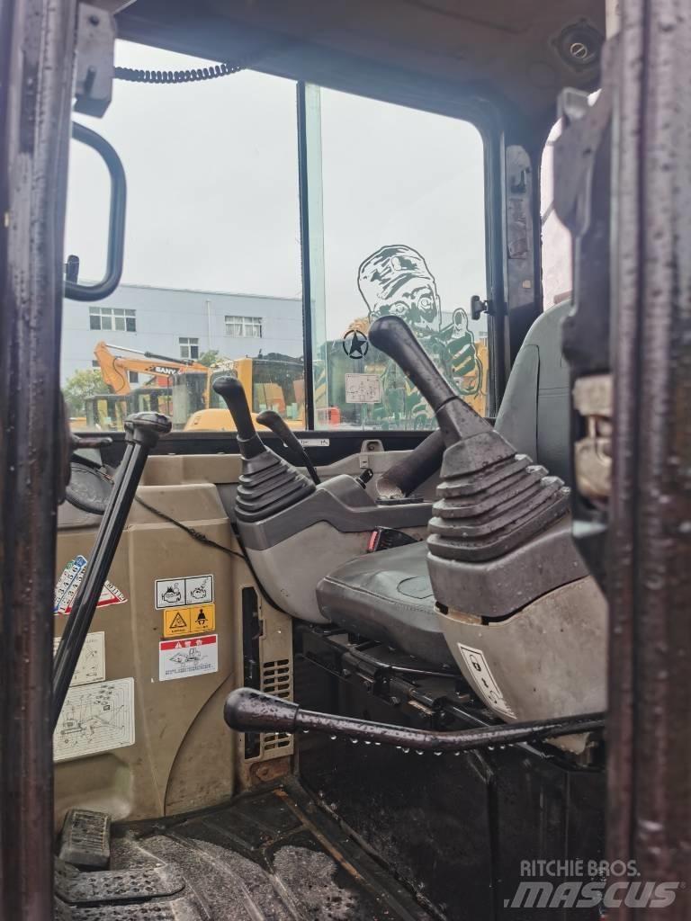 CAT 303.5 E CR Minigrävare < 7t