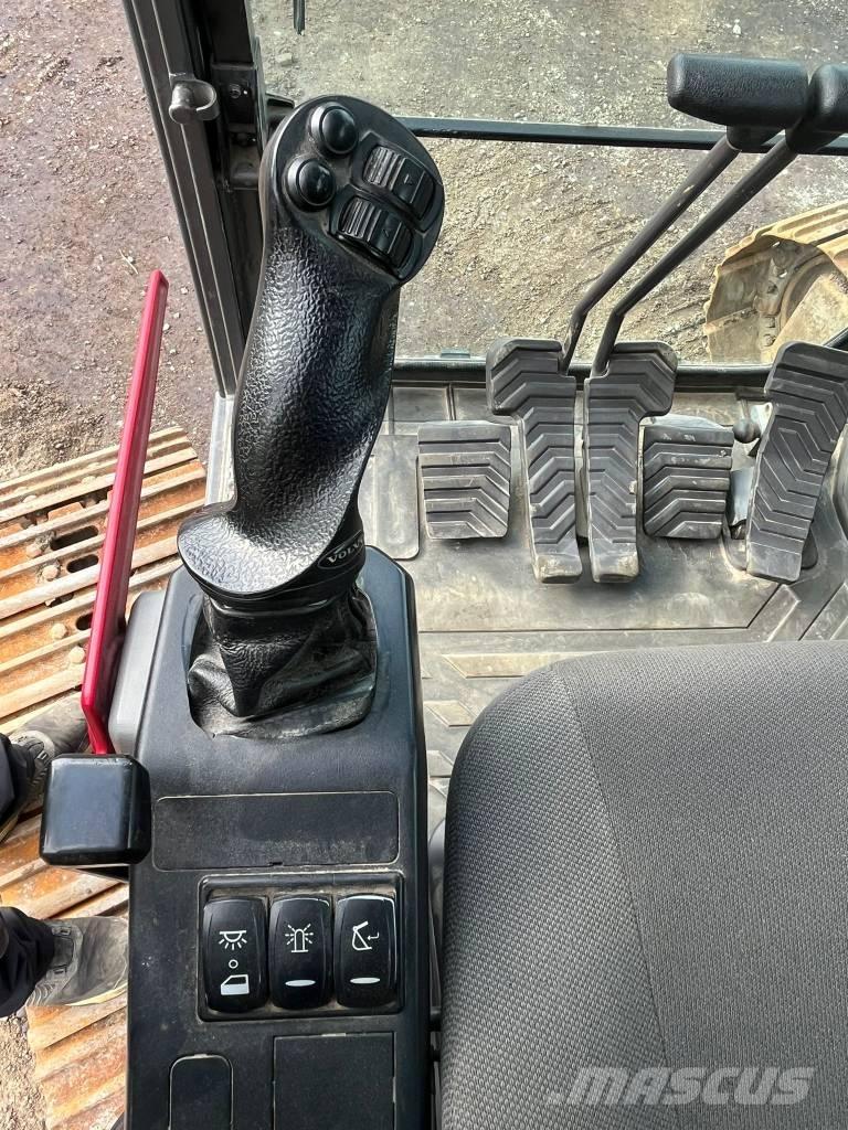 Volvo ECR 235 EL Bandgrävare