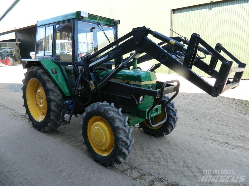 John Deere 2130 Traktorer