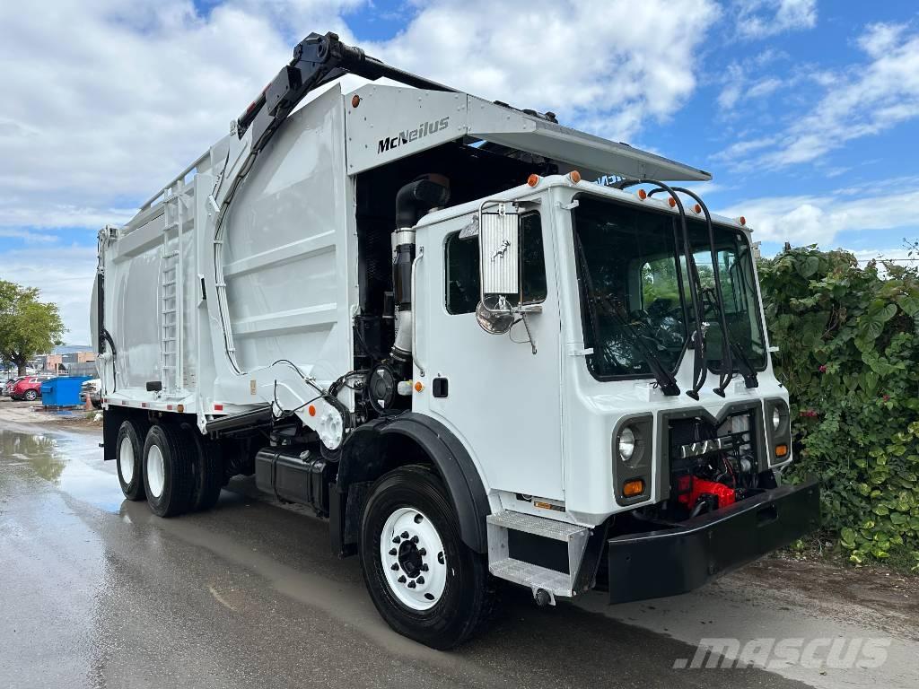 Mack MRU 613 Sopbilar