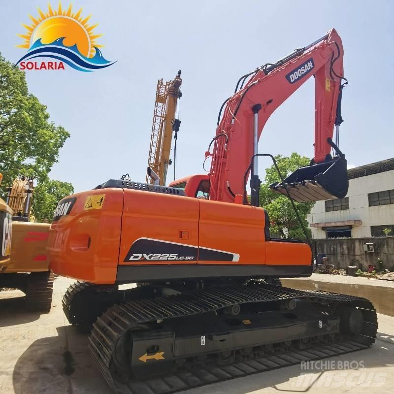 Doosan 225lc-9s Bandgrävare