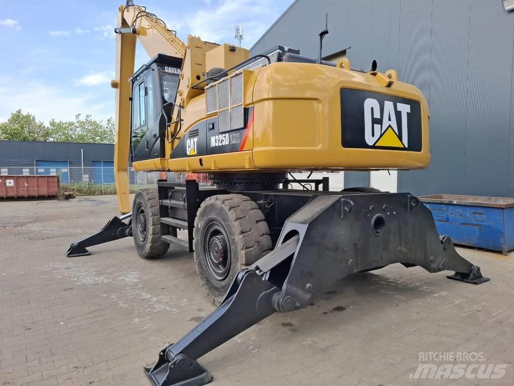 CAT M 325 D L MH Avfalls / industri hantering