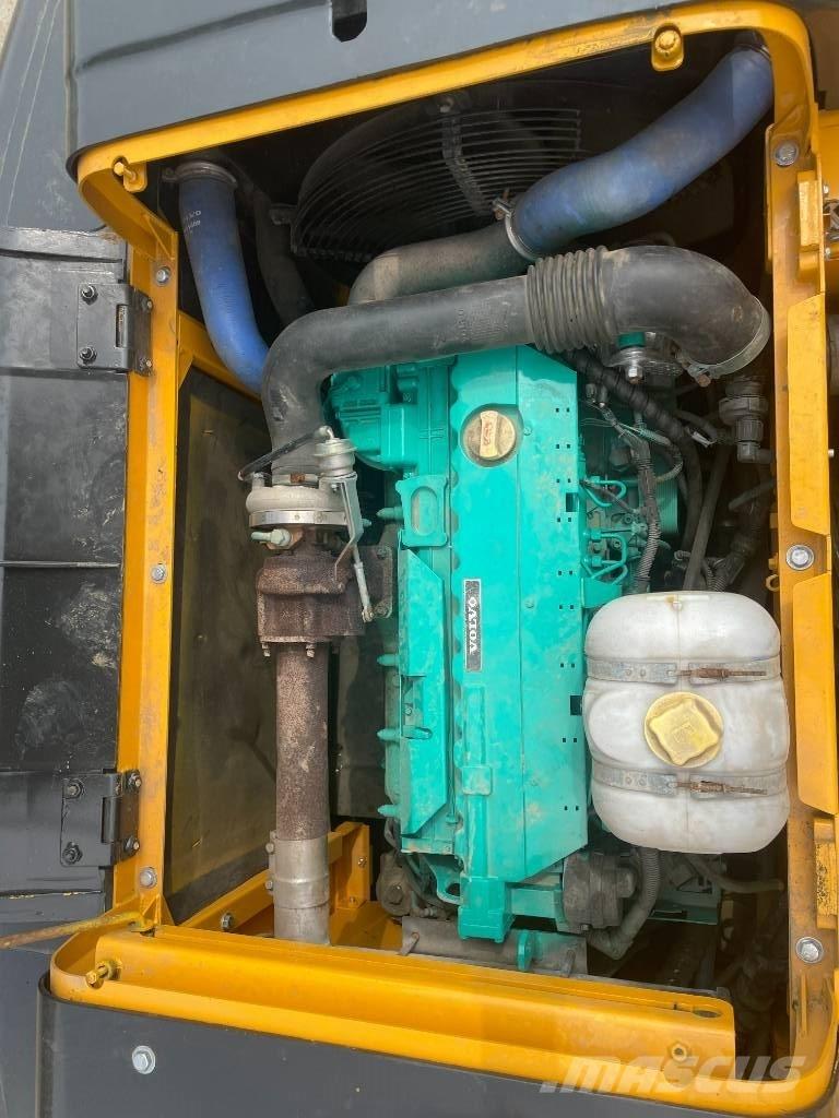 Volvo EC 210 Midigrävmaskiner 7t - 12t