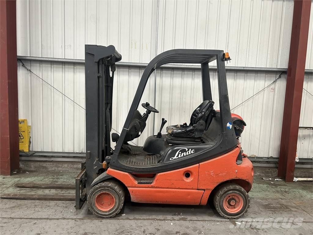 Linde H20T-03 Gasolmotviktstruckar