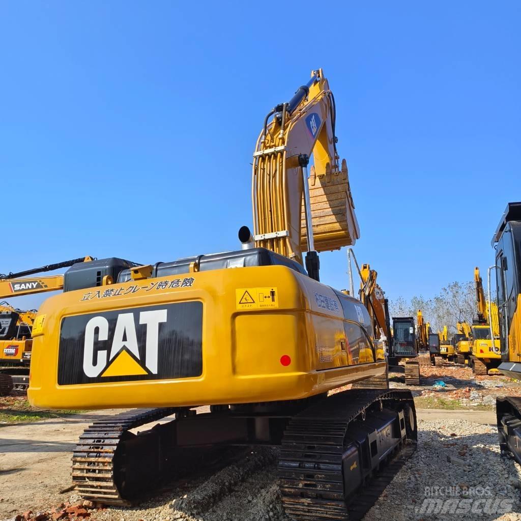 CAT 330D2 Bandgrävare
