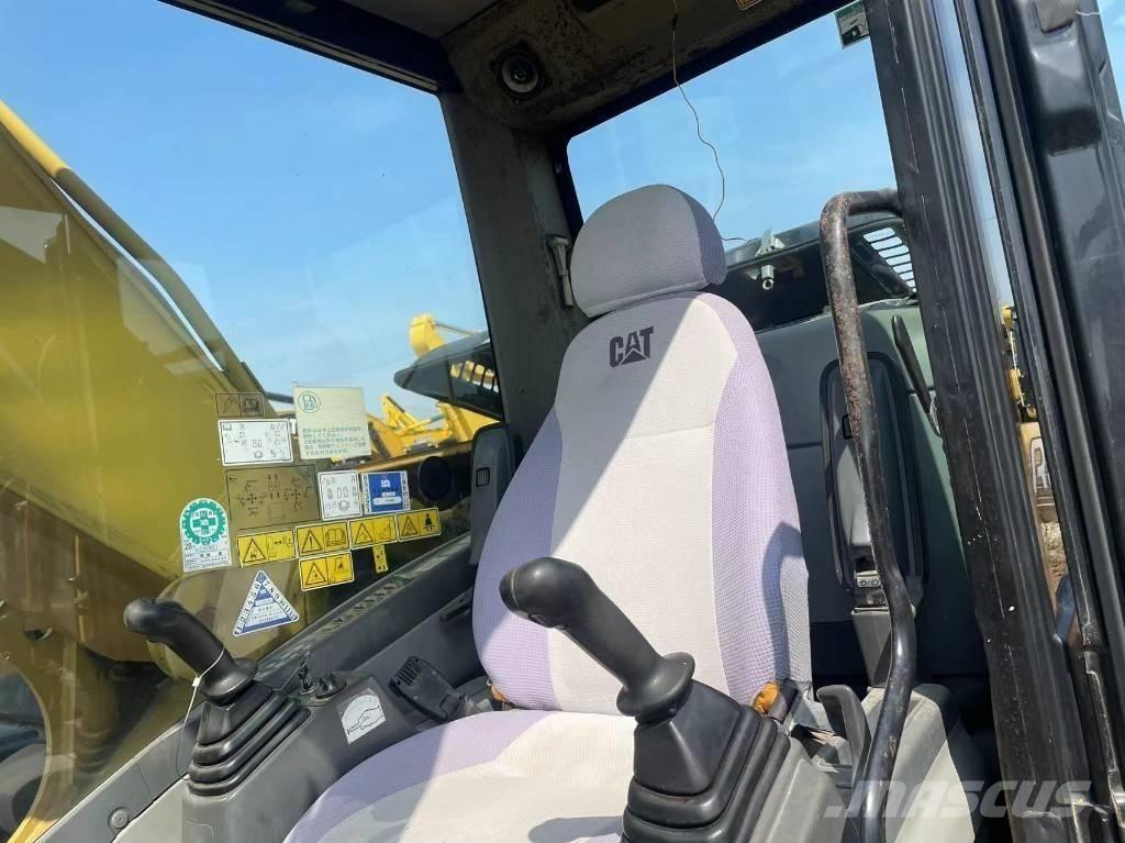 CAT 329 D Grävmaskiner med lång räckvidd