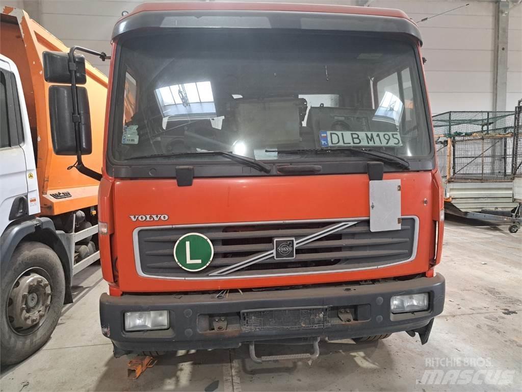 Volvo FL6 220 Dragbilar