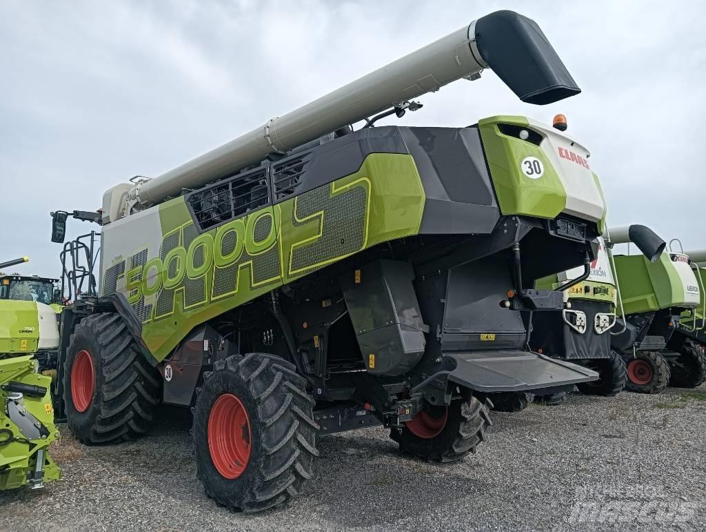 CLAAS TRION 750 Skördetröskor