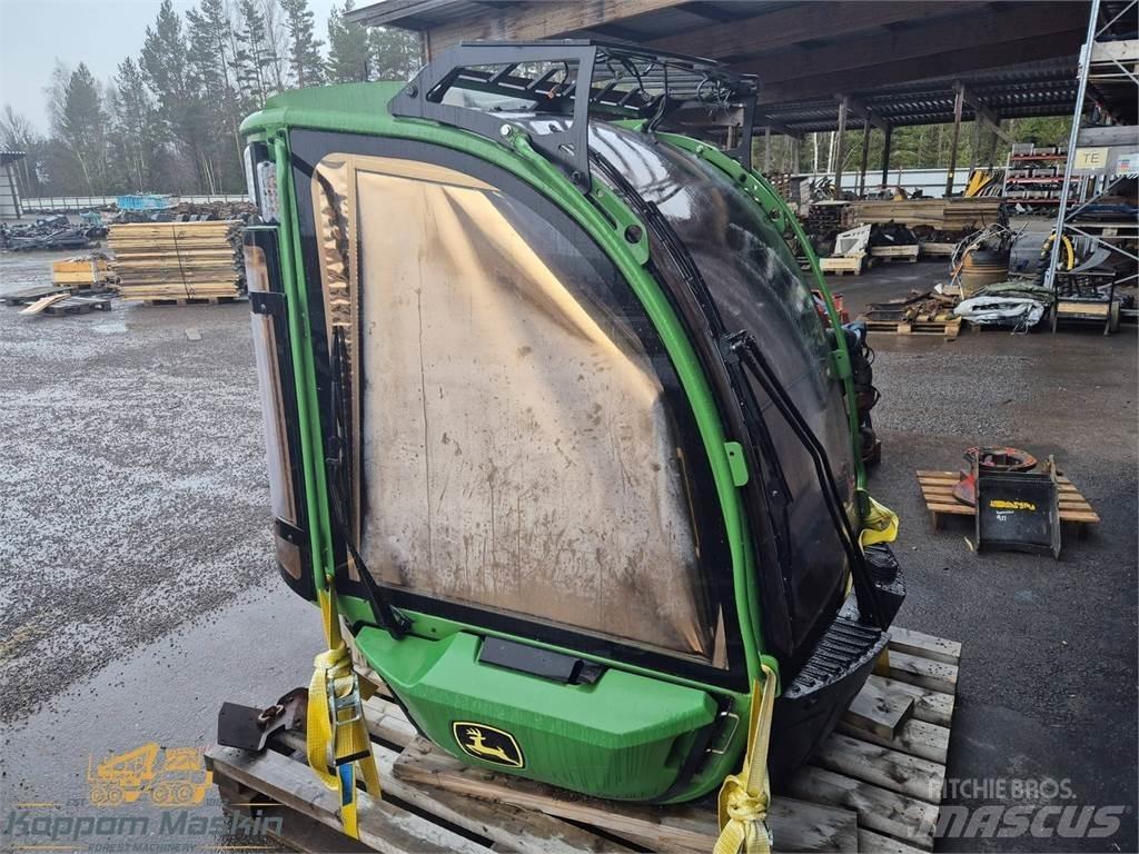 John Deere 1270G Hytter och interiör