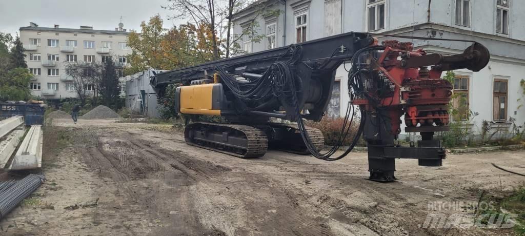  NCB FD200 Pålningsriggar