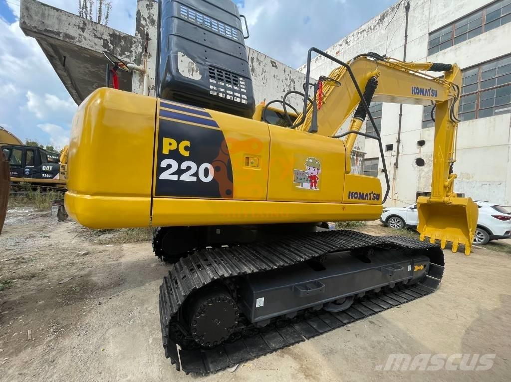 Komatsu PC 220-8 Bandgrävare