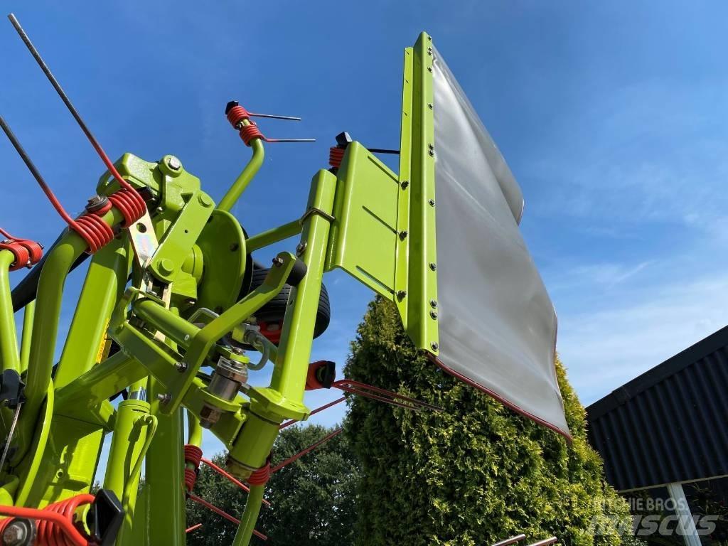 CLAAS Volto 900 Vändare och luftare