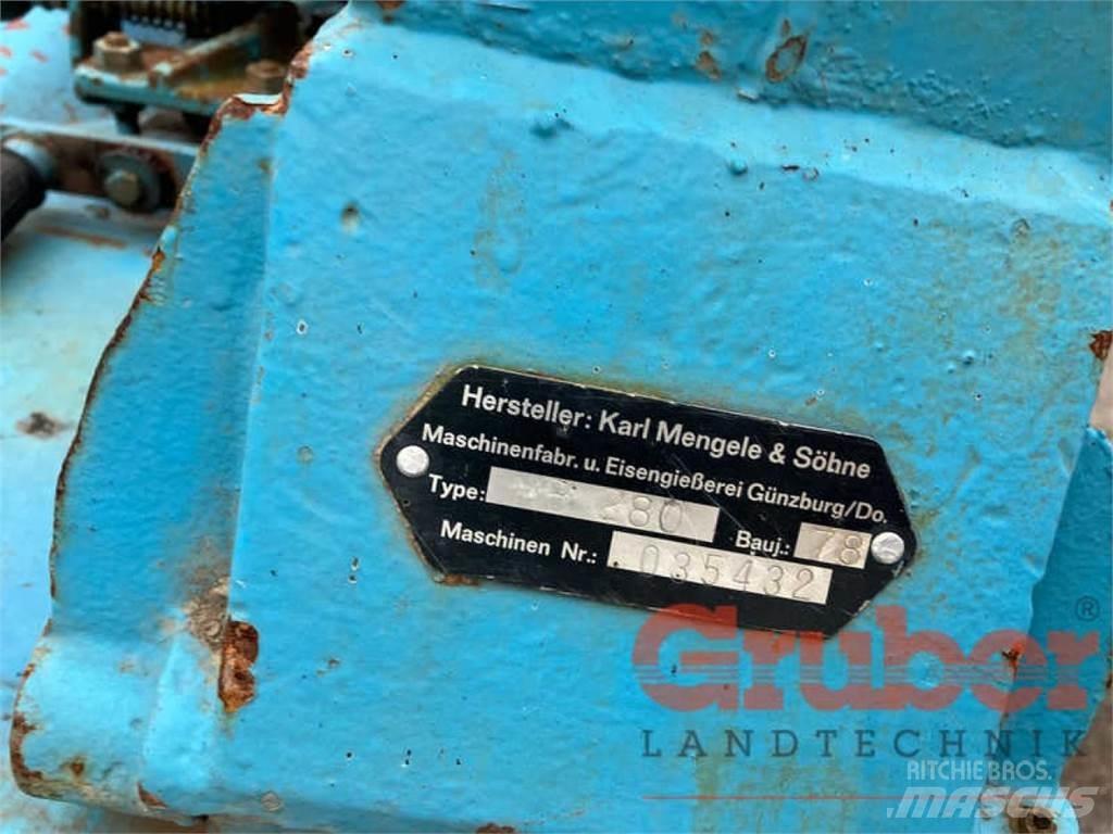 Mengele MB 280 Självgående fälthackar