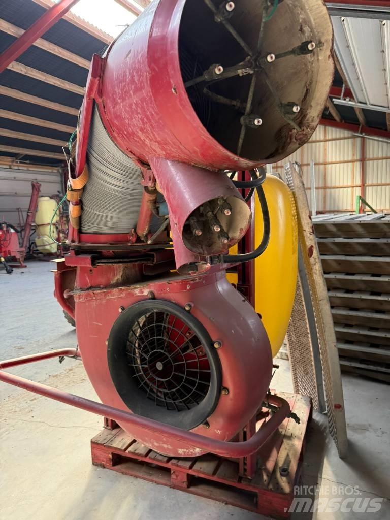 Hardi 600 SVCO Monterade sprutor