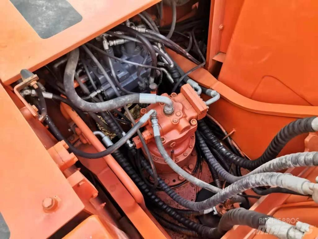 Doosan DH 220 LC-7 Bandgrävare