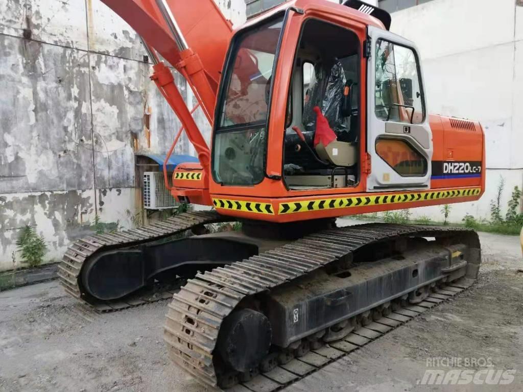 Doosan DH 220 LC-7 Bandgrävare