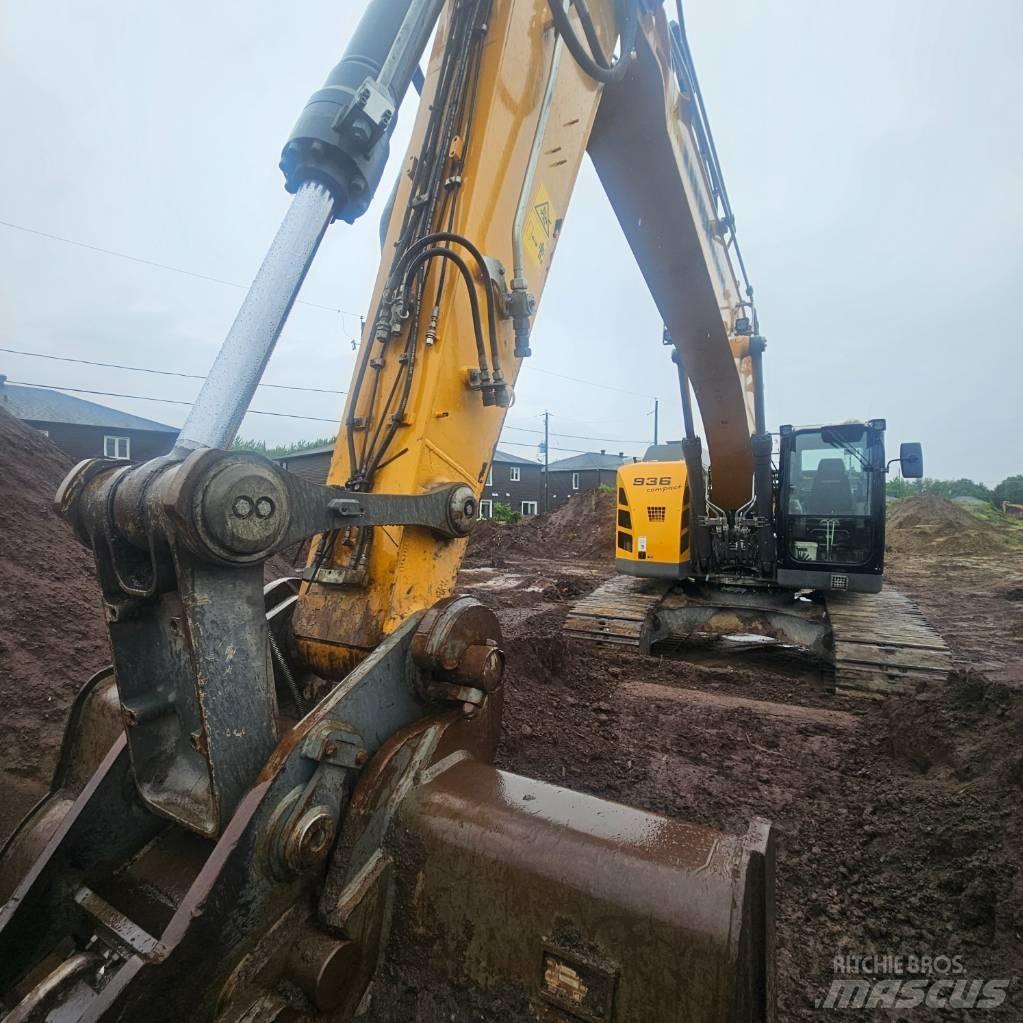 Liebherr R936 Bandgrävare