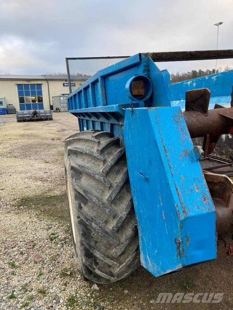  Videbaek Jumbo 600 Fast- och kletgödselspridare