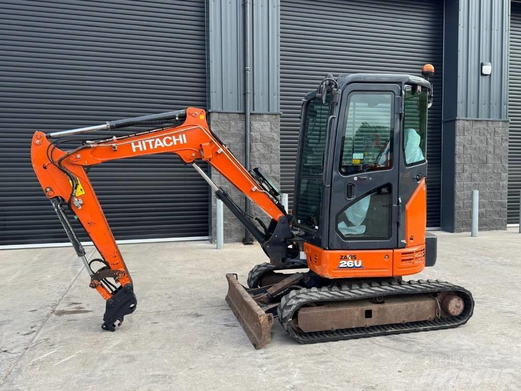 Hitachi ZX 26 U-6 cr Minigrävare < 7t