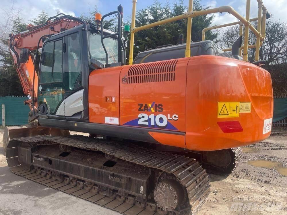Hitachi ZX210LC Bandgrävare