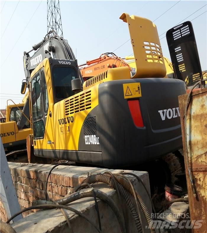 Volvo EC 240 B LC Bandgrävare