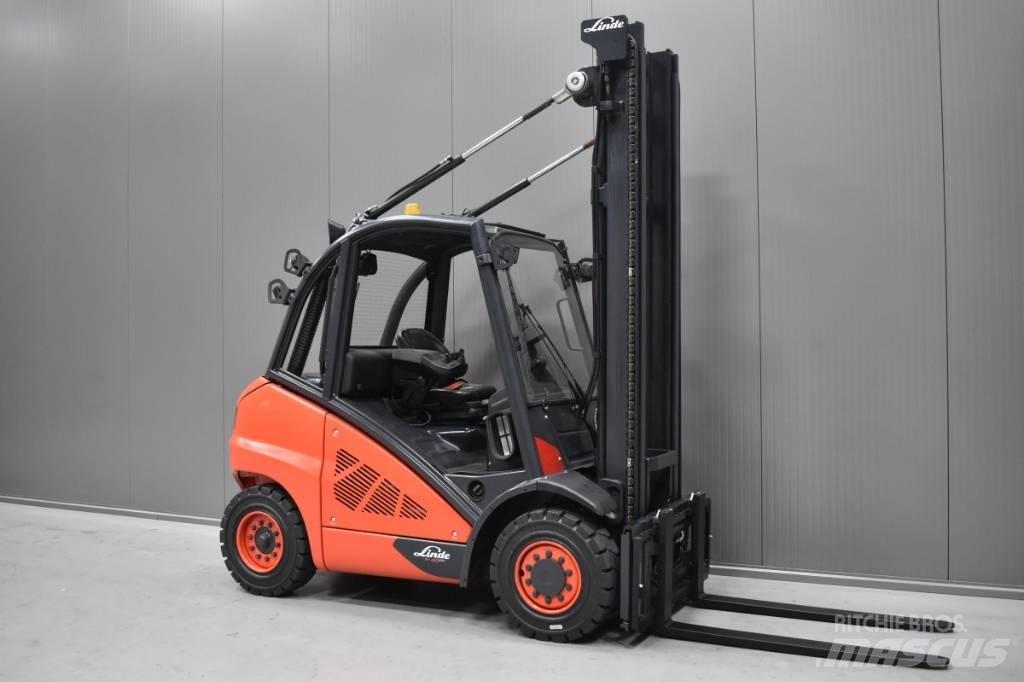 Linde H 40 D - 02 Dieselmotviktstruckar