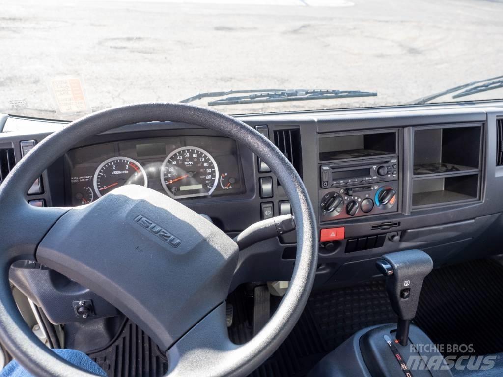 Isuzu NRR Skåpbilar