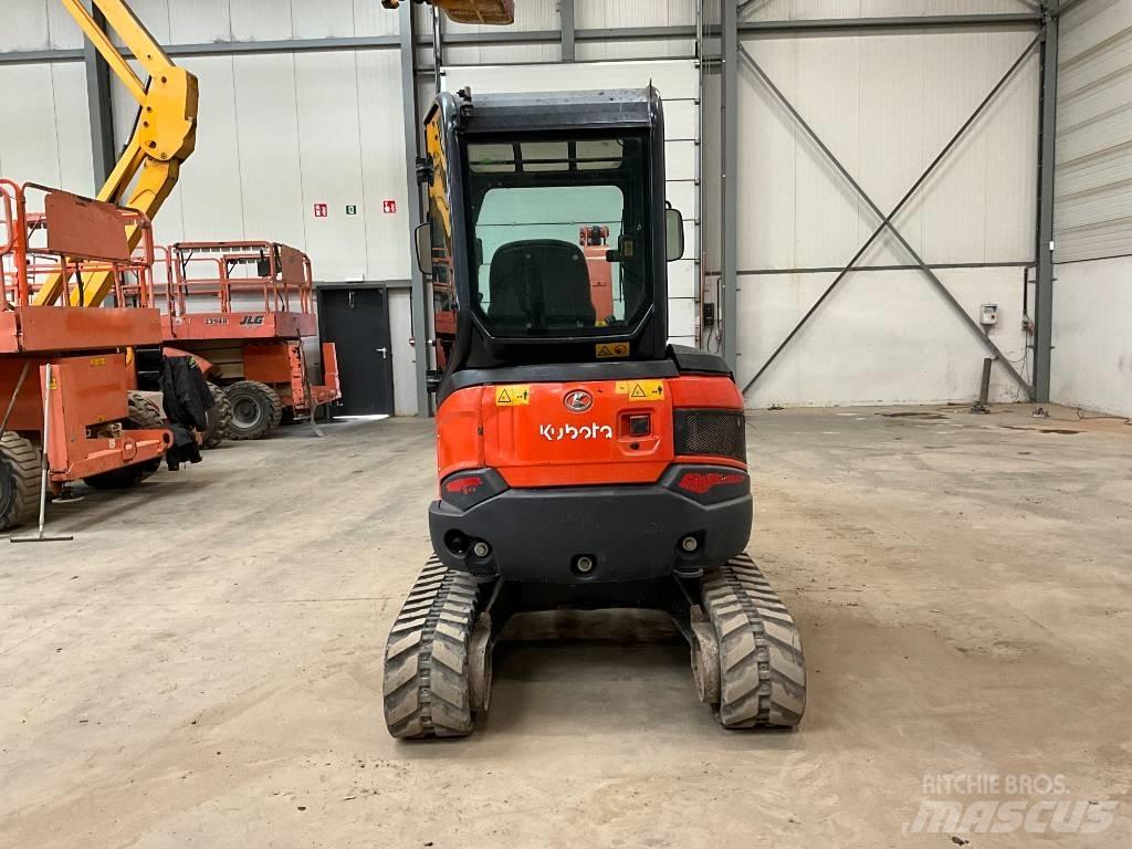 Kubota U 27-4 Minigrävare < 7t