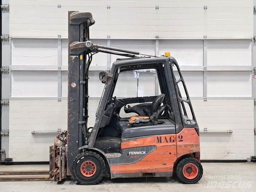 Linde E25-01 Elmotviktstruckar