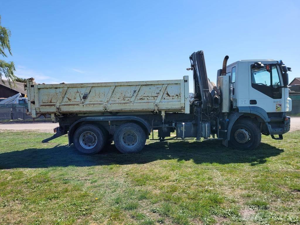 Iveco Trakker 360 Kranbilar